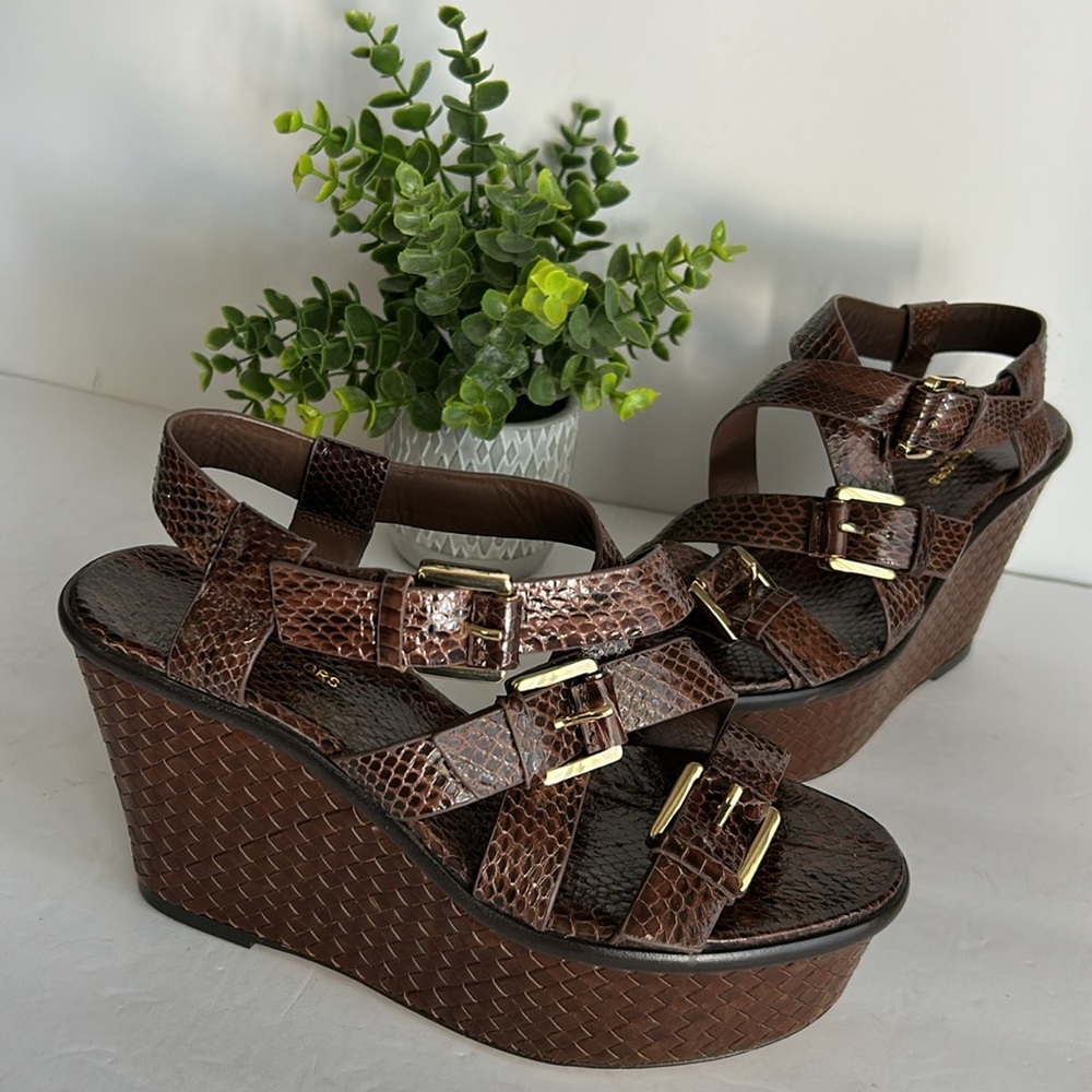 Michael Kors Collection Varick
Snake Print Wedge Sandals